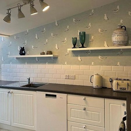 No33 Seagull Boutique Cottage Хънстантън Екстериор снимка